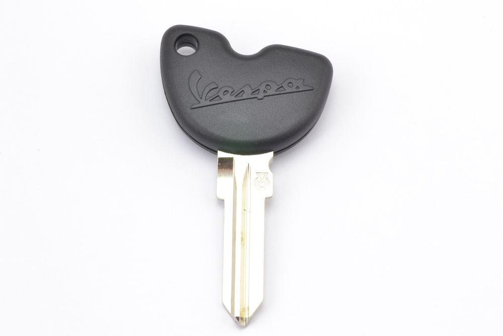 Preforjado de la llave con transponder Giobert original Piaggio
