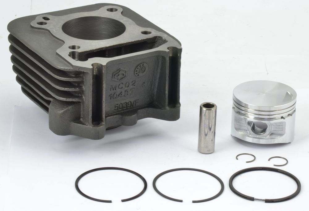  Groupe cylindre-piston-axe du piston (fonte) d&#39;origine Piaggio