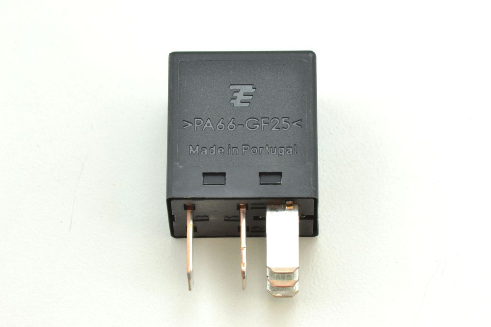 Rele&#39; dev. siemens a1001a403 Piaggio