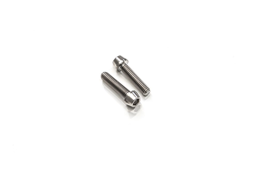 TORNILLOS TAPA PIÑÓN CNC RACING M6X16 PARA DUCATI 848