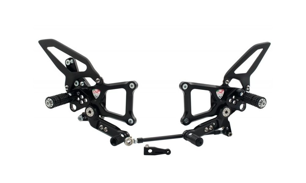 CNC RACING ADJUSTABLE REARSETS CARBON NEGRO PARA DUCATI STREETFIGHTER V4