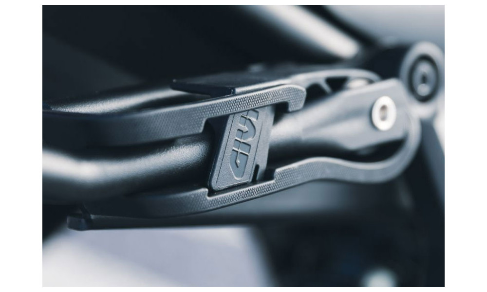 Rapid release holder Givi for soft side bags Yamaha Tracer 9