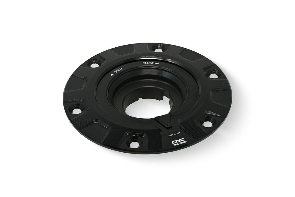 CNC RACING TAPA DEPOSITO NEGRO PARA DUCATI DIAVEL 1260