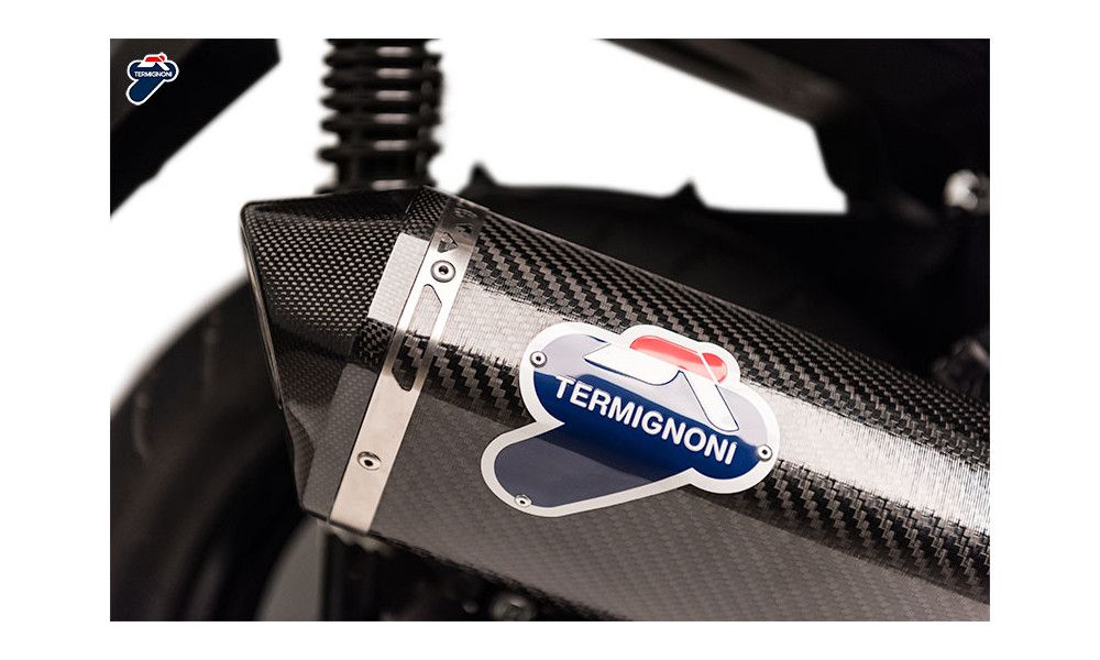 Termignoni Silencer approved in carbon for Yamaha Xmax 300